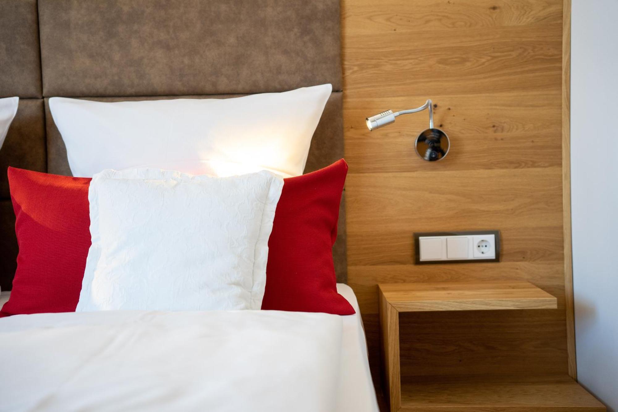 พาร์ค โฮเทล ไลม์ Hotel มิวนิก ภายนอก รูปภาพ